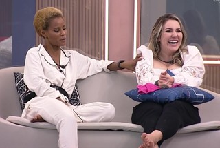 Amanda Meirelles feet photo 19