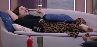 Amanda Meirelles feet photo 12