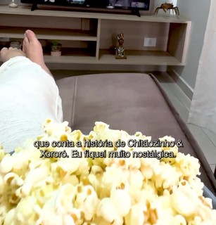 Amanda Meirelles feet photo 10