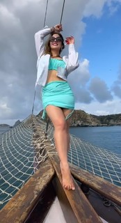 Amanda Meirelles feet photo 8