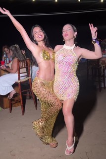 Amanda Meirelles feet photo 7