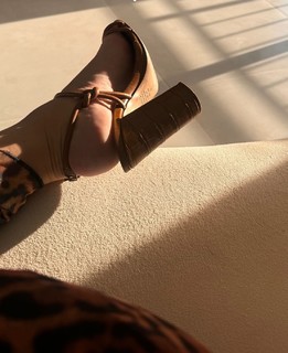 Amanda Meirelles feet photo 8