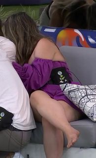 Amanda Meirelles feet photo 10