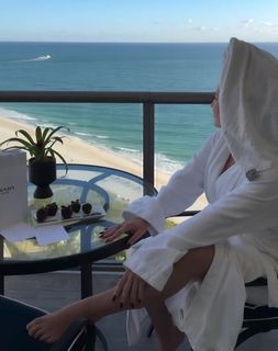 Amanda Meirelles feet photo 19