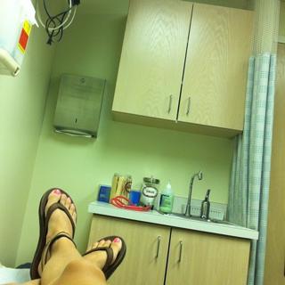 Amanda Nicole Thomas feet photo 8