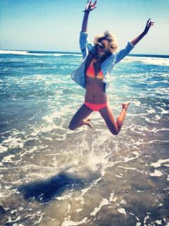Amanda Nicole Thomas feet photo 14