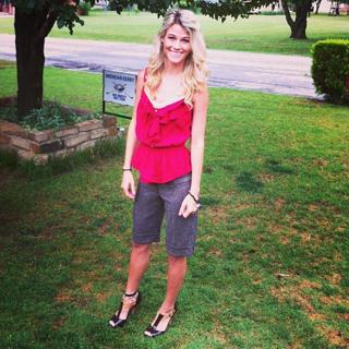 Amanda Nicole Thomas feet photo 16