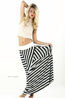 Amanda Nicole Thomas feet photo 6