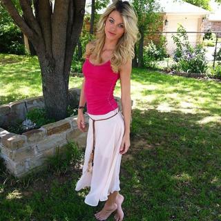 Amanda Nicole Thomas feet photo 7
