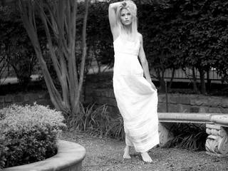 Amanda Nicole Thomas feet photo 11