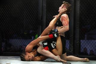 Amanda Nunes feet photo 14