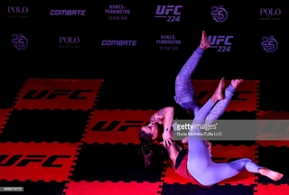 Amanda Nunes feet photo 6