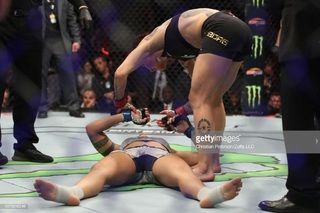 Amanda Nunes feet photo 17