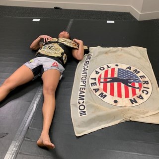 Amanda Nunes feet photo 13