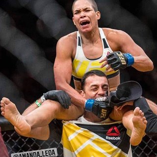 Amanda Nunes feet photo 18