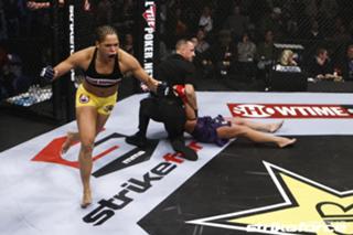 Amanda Nunes feet photo 1