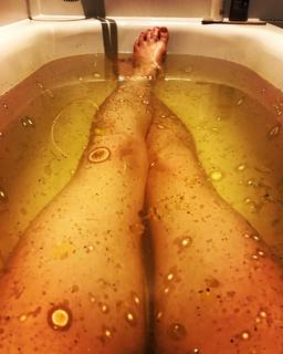 Amanda Palmer feet photo 18