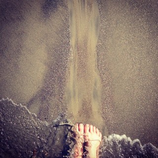 Amanda Palmer feet photo 12