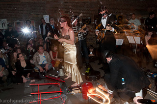 Amanda Palmer feet photo 8