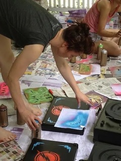 Amanda Palmer feet photo 8