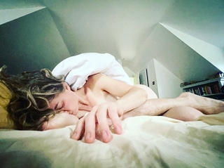 Amanda Palmer feet photo 15