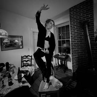 Amanda Palmer feet photo 13