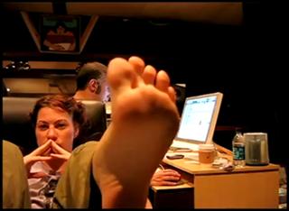 Amanda Palmer feet photo 14