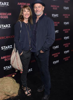 Amanda Pays feet photo 10