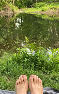 Amanda Pays feet photo 1