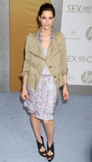 Amanda Peet feet photo thumbnail