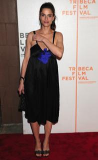 Amanda Peet feet photo thumbnail