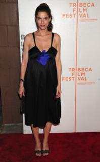 Amanda Peet feet photo thumbnail