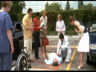 Amanda Peet feet photo thumbnail