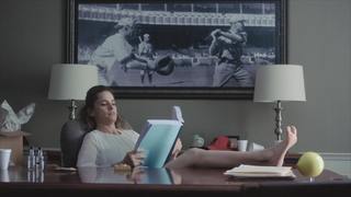 Amanda Peet feet photo thumbnail