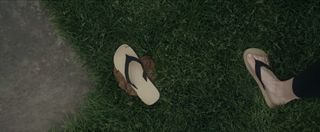 Amanda Peet feet photo 6
