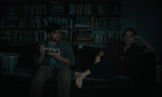 Amanda Peet feet photo 1