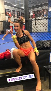 Amanda Ribas feet photo 12