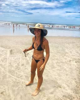 Amanda Ribas feet photo 9