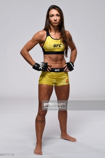 Amanda Ribas feet photo 15