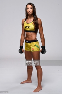Amanda Ribas feet photo 10