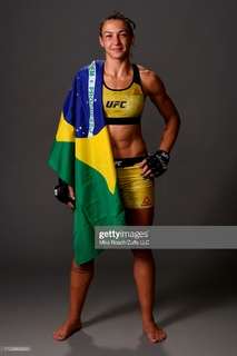 Amanda Ribas feet photo 9