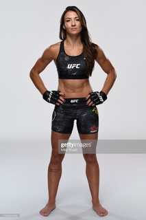 Amanda Ribas feet photo 19