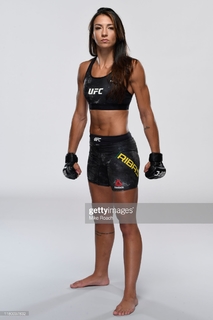 Amanda Ribas feet photo 16