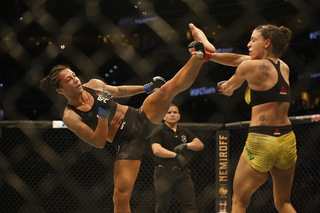 Amanda Ribas feet photo 13