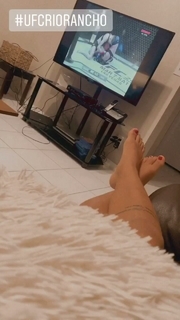 Amanda Ribas feet photo 9