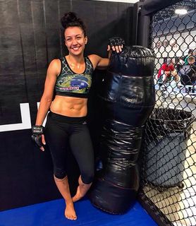 Amanda Ribas feet photo 1