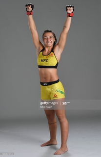 Amanda Ribas feet photo 20