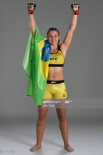 Amanda Ribas feet photo 17
