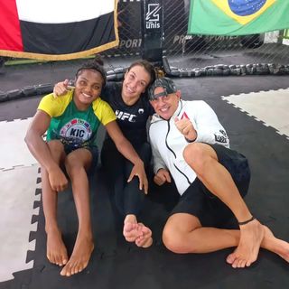 Amanda Ribas feet photo 4