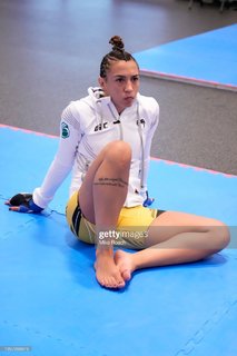 Amanda Ribas feet photo 14